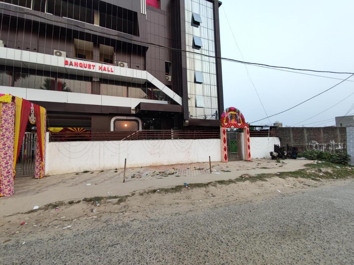 Hotel Kanha Shyam Madhubani Exteriör bild