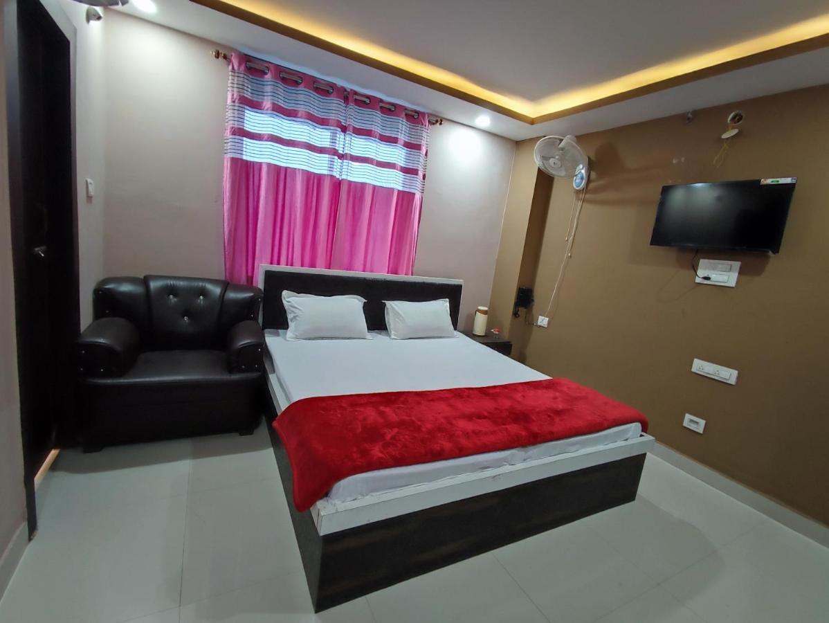 Hotel Kanha Shyam Madhubani Exteriör bild