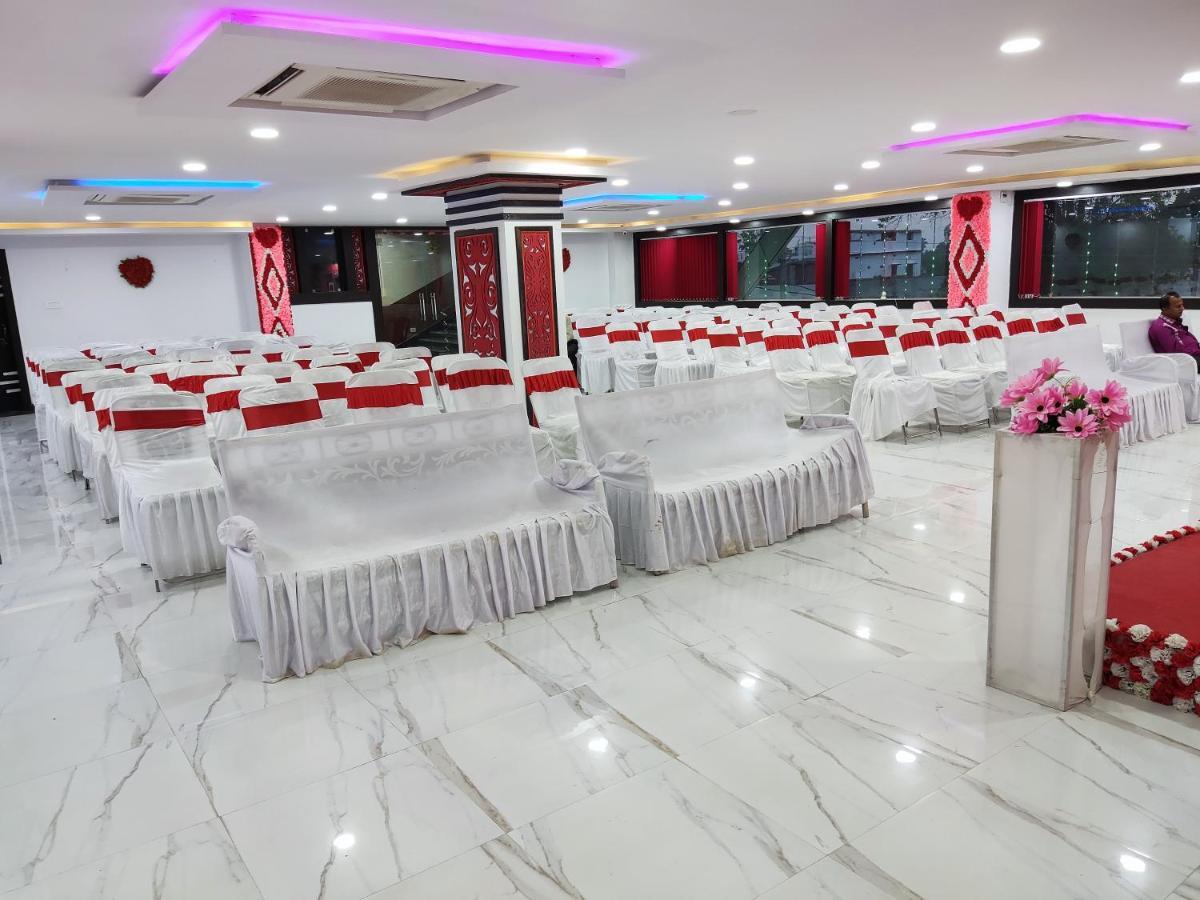 Hotel Kanha Shyam Madhubani Exteriör bild