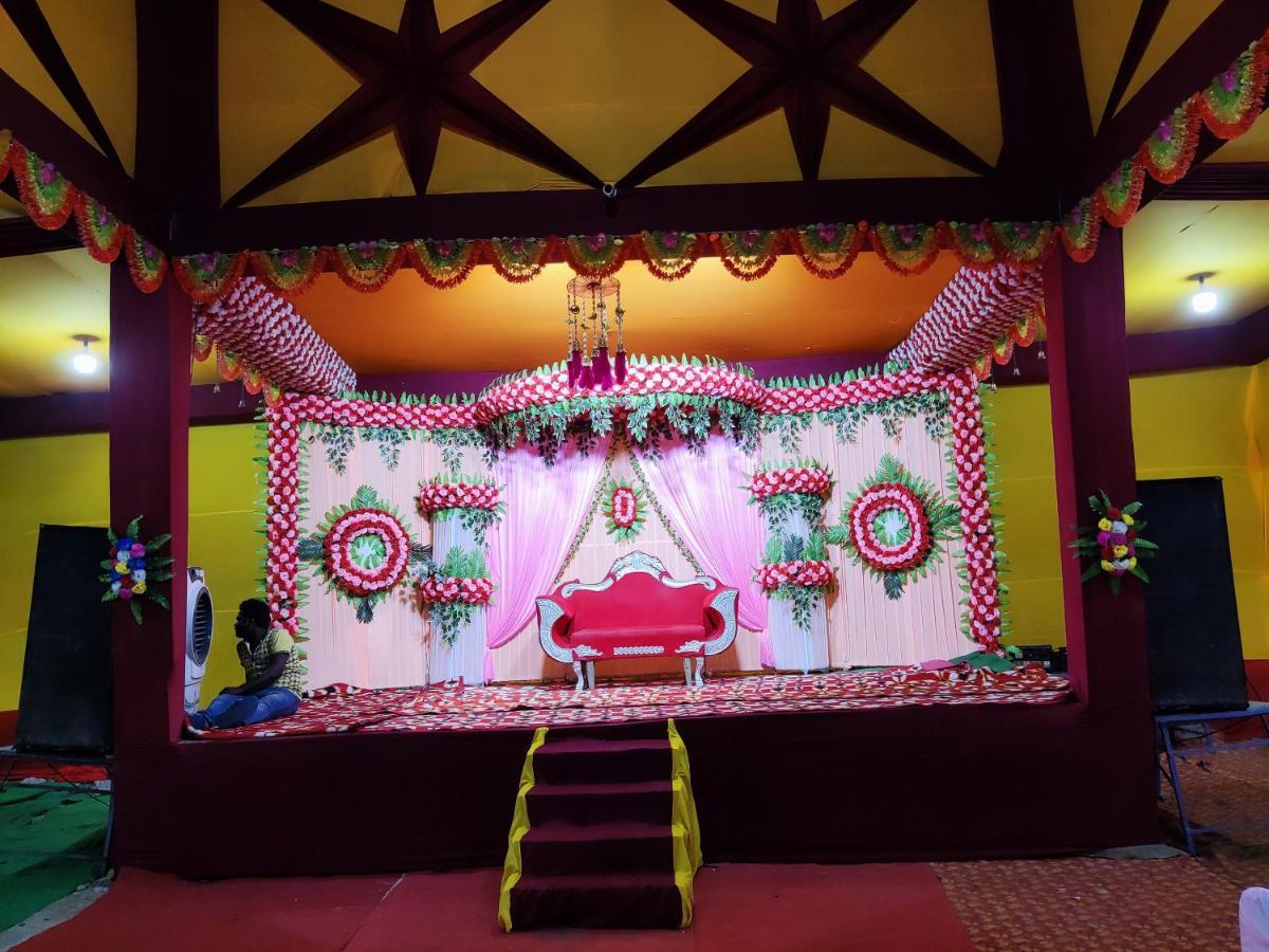 Hotel Kanha Shyam Madhubani Exteriör bild
